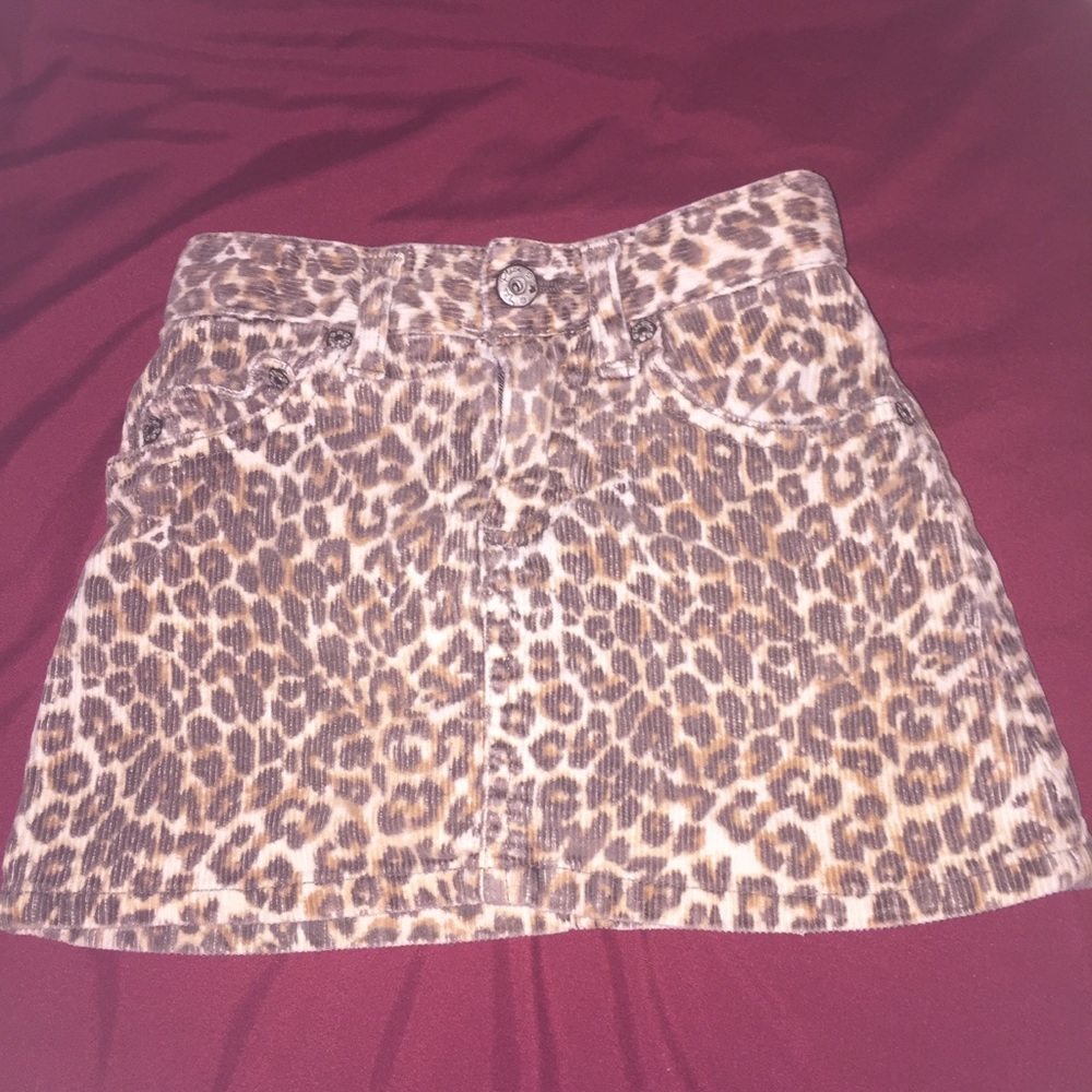 😍PLACE - 🐾Leopard Print🐾 Corduroy Skort😍